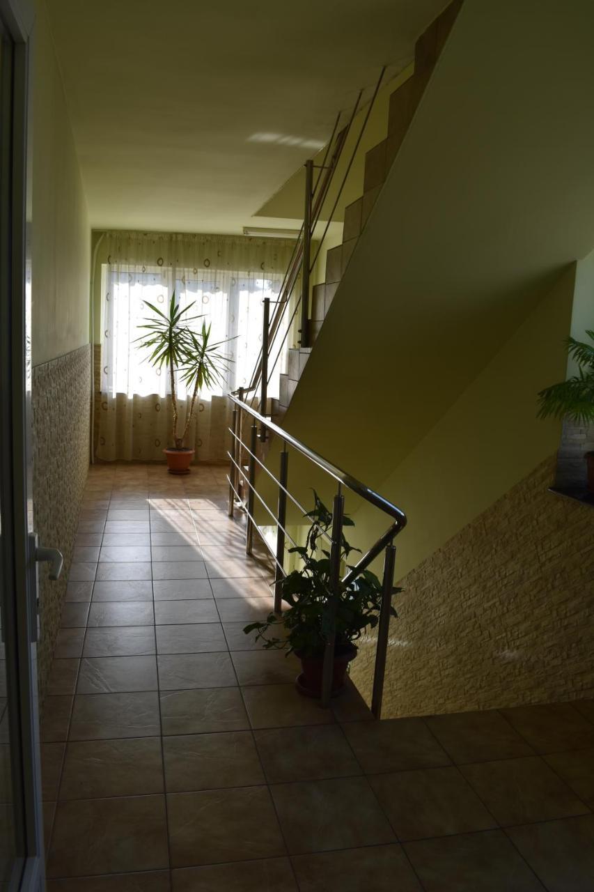 Hotel Zimbru Cluj-Napoca Ngoại thất bức ảnh